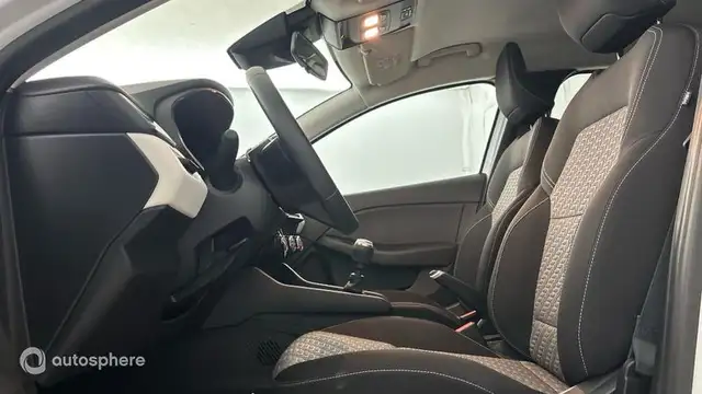 Renault Clio view 12