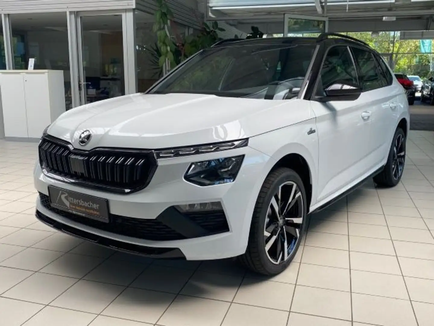 Skoda Kamiq Monte Carlo 1,5 TSI 110 kW 7-Gang-DSG Verf Weiß - 2