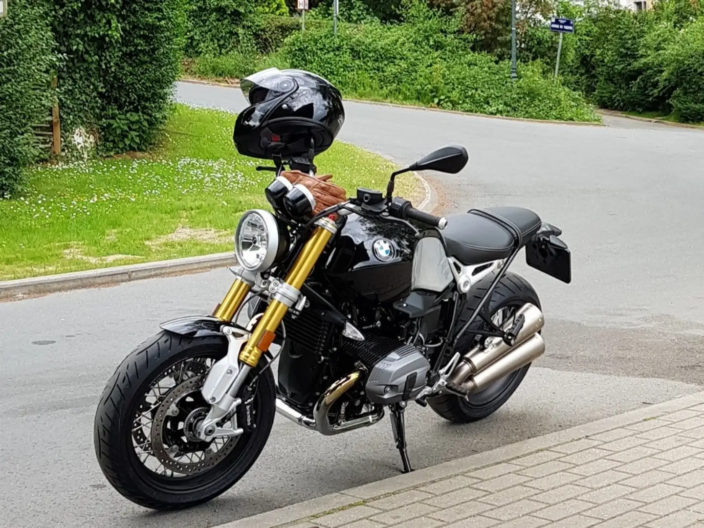 BMW R nineT sacoche de réservoir BMW et Sacoche de selle BMV Zwart - 1