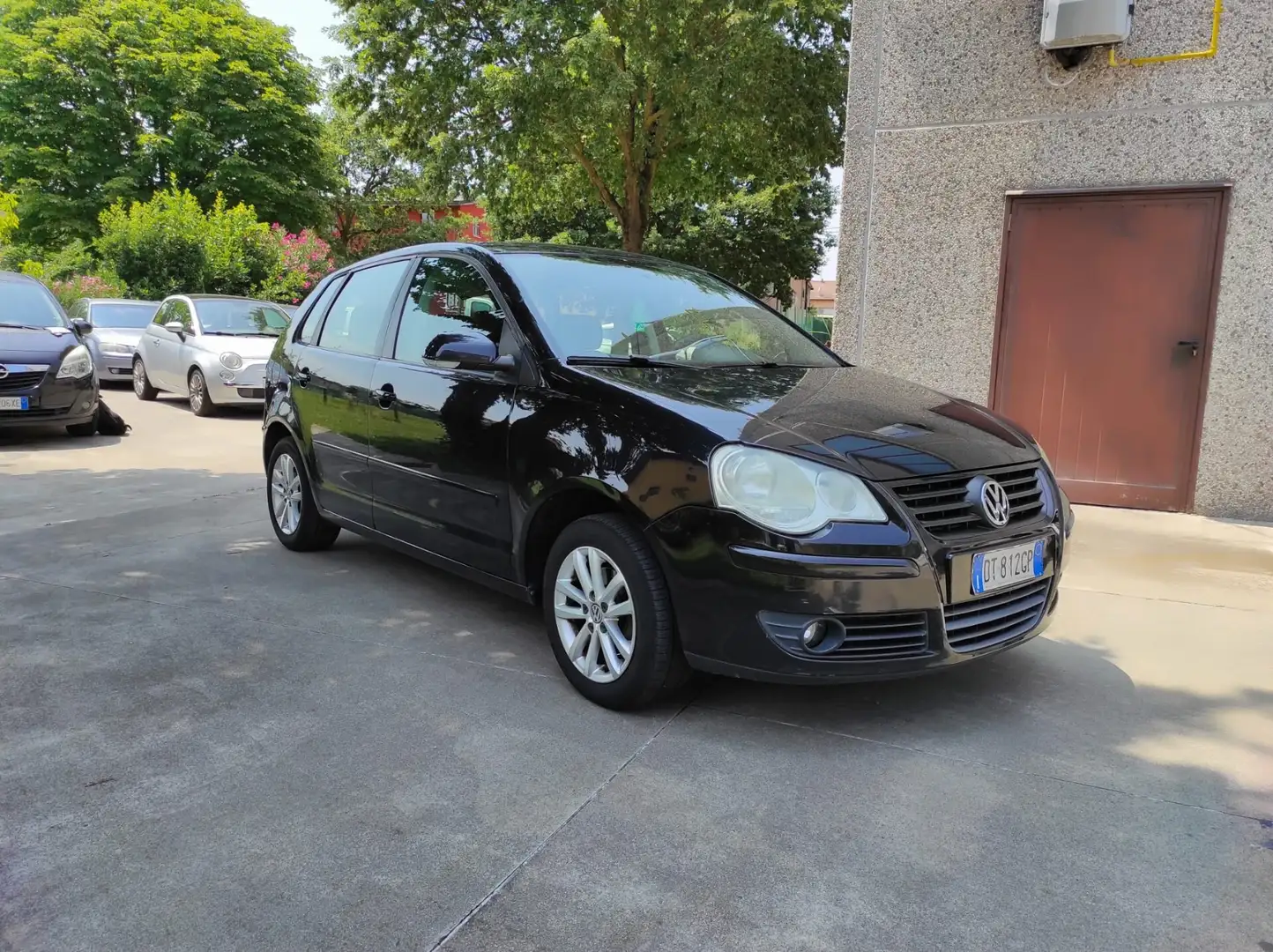 Volkswagen Polo 1.4/80CV 16V 5p. Comfort. BiFuel G Nero - 2