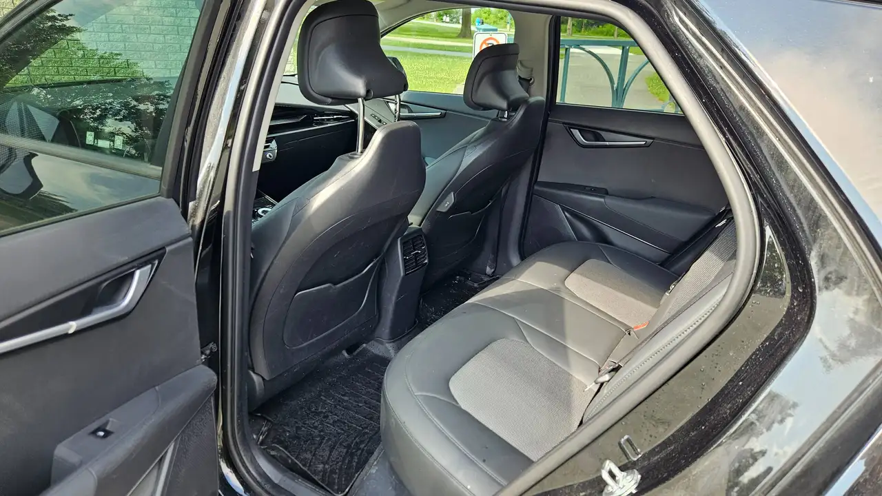 Kia Niro снимка Kia Niro