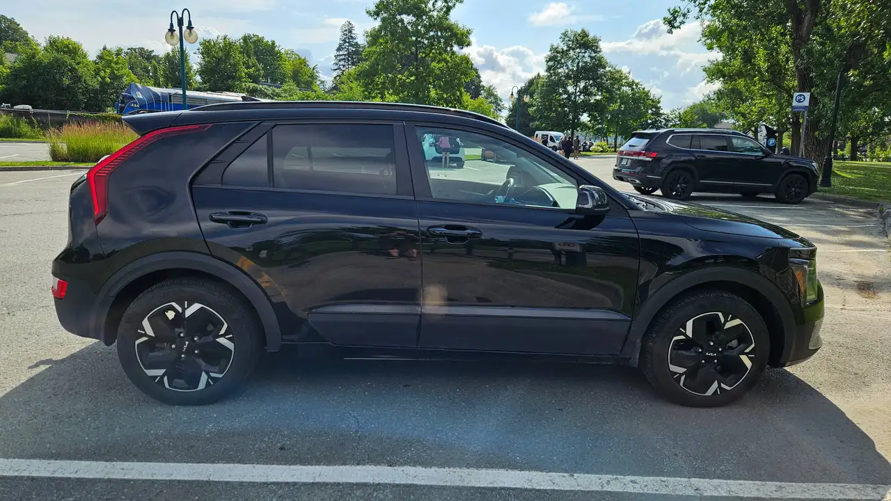 Kia Niro снимка Kia Niro
