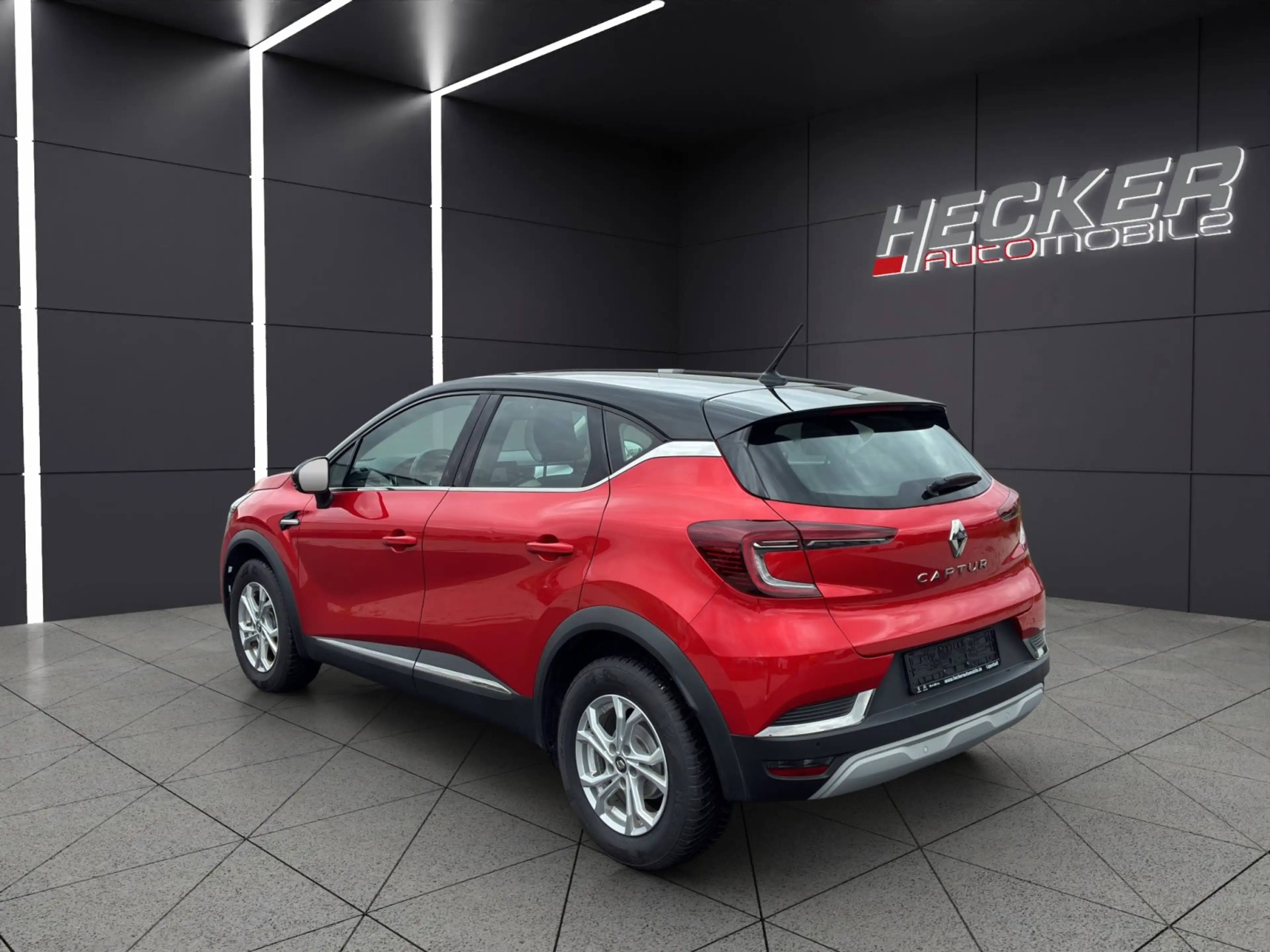Renault Captur II 1.0 TCe 90 Intens (EURO 6d) — photo 4
