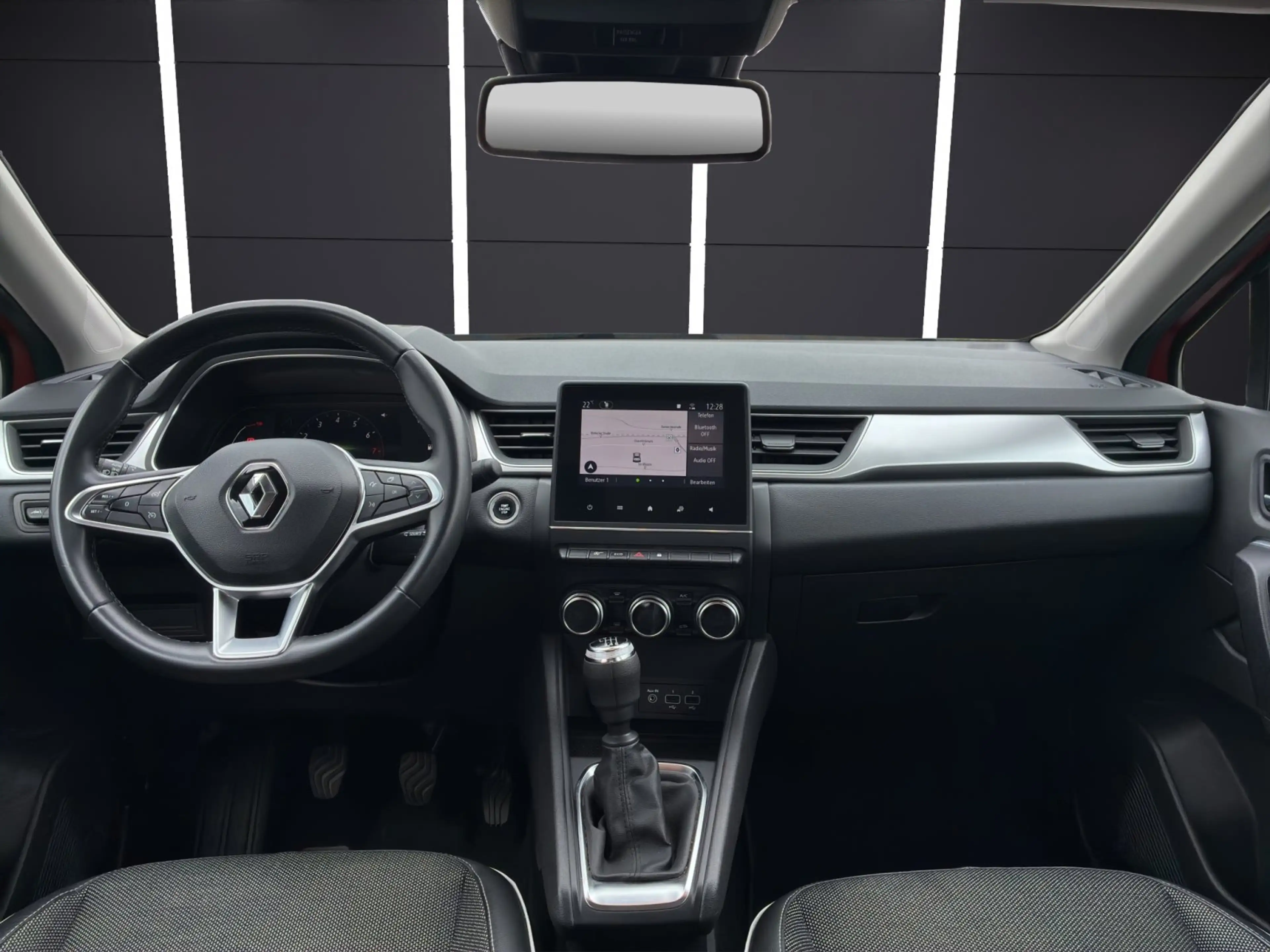 Renault Captur II 1.0 TCe 90 Intens (EURO 6d) — photo 14