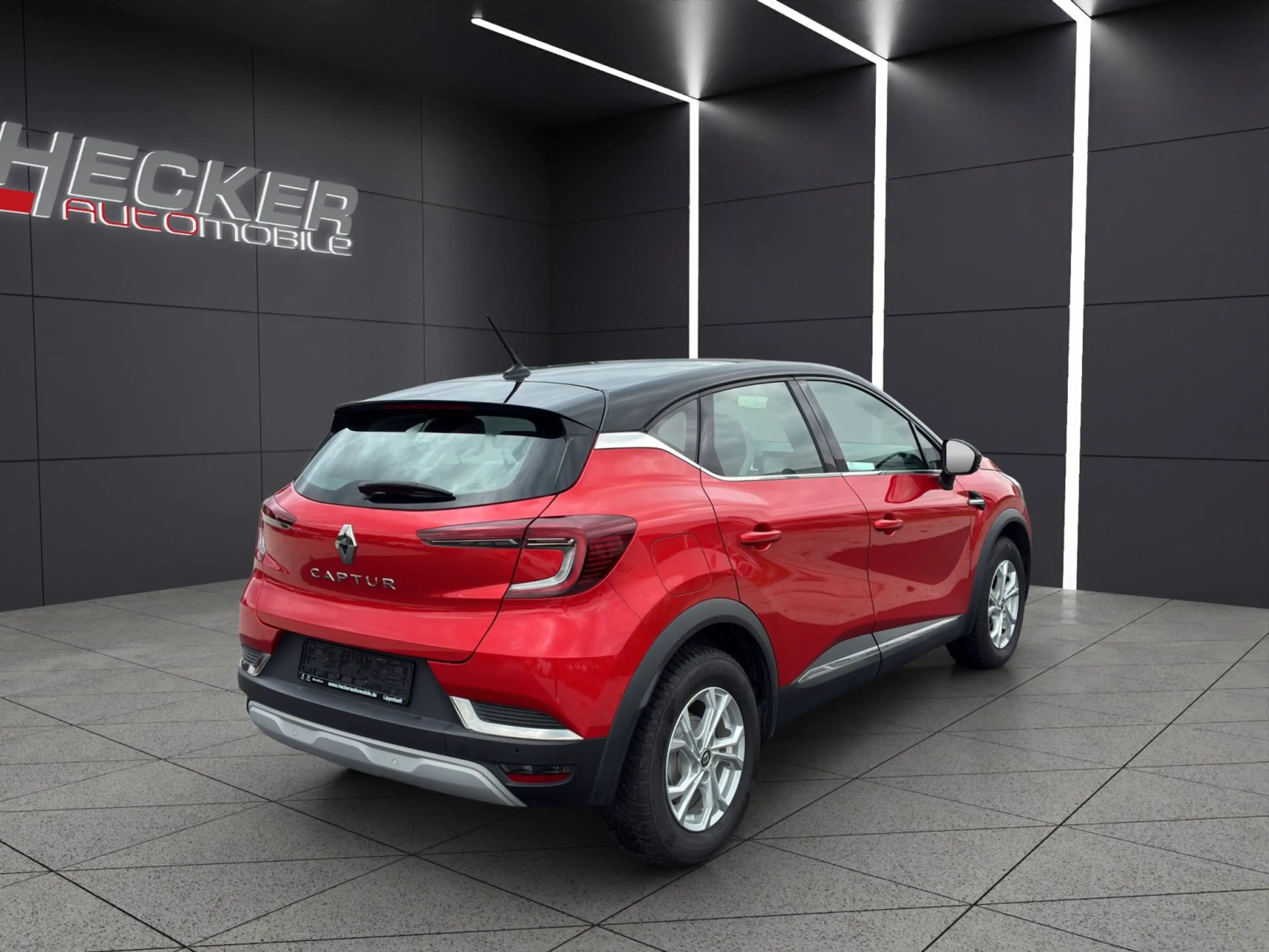 Renault Captur II 1.0 TCe 90 Intens (EURO 6d) — photo 6