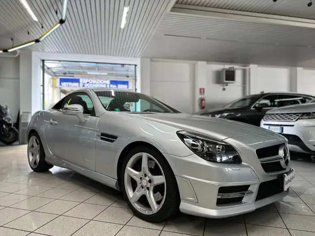 Mercedes-Benz SLK 200 CGI Premium AMG Line