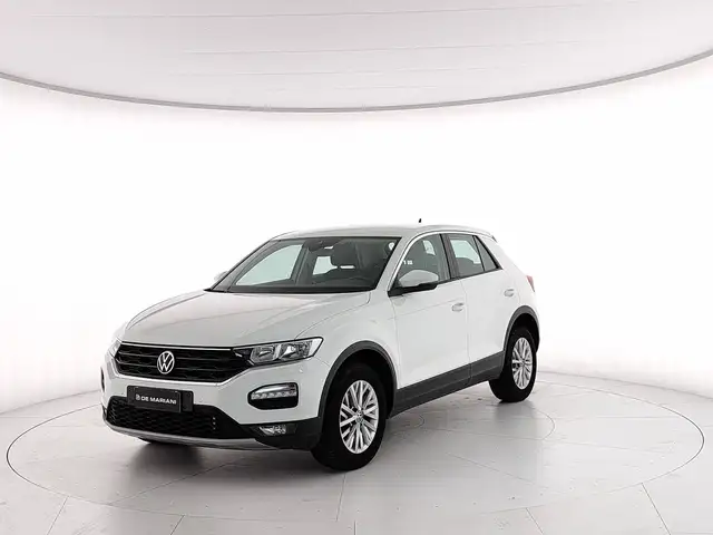 Volkswagen T-Roc main image