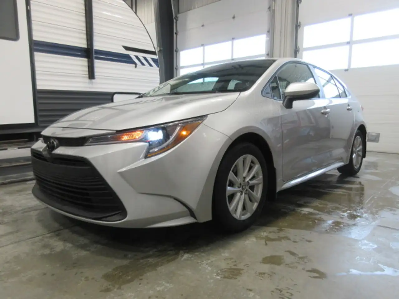 Toyota Corolla снимка Toyota Corolla