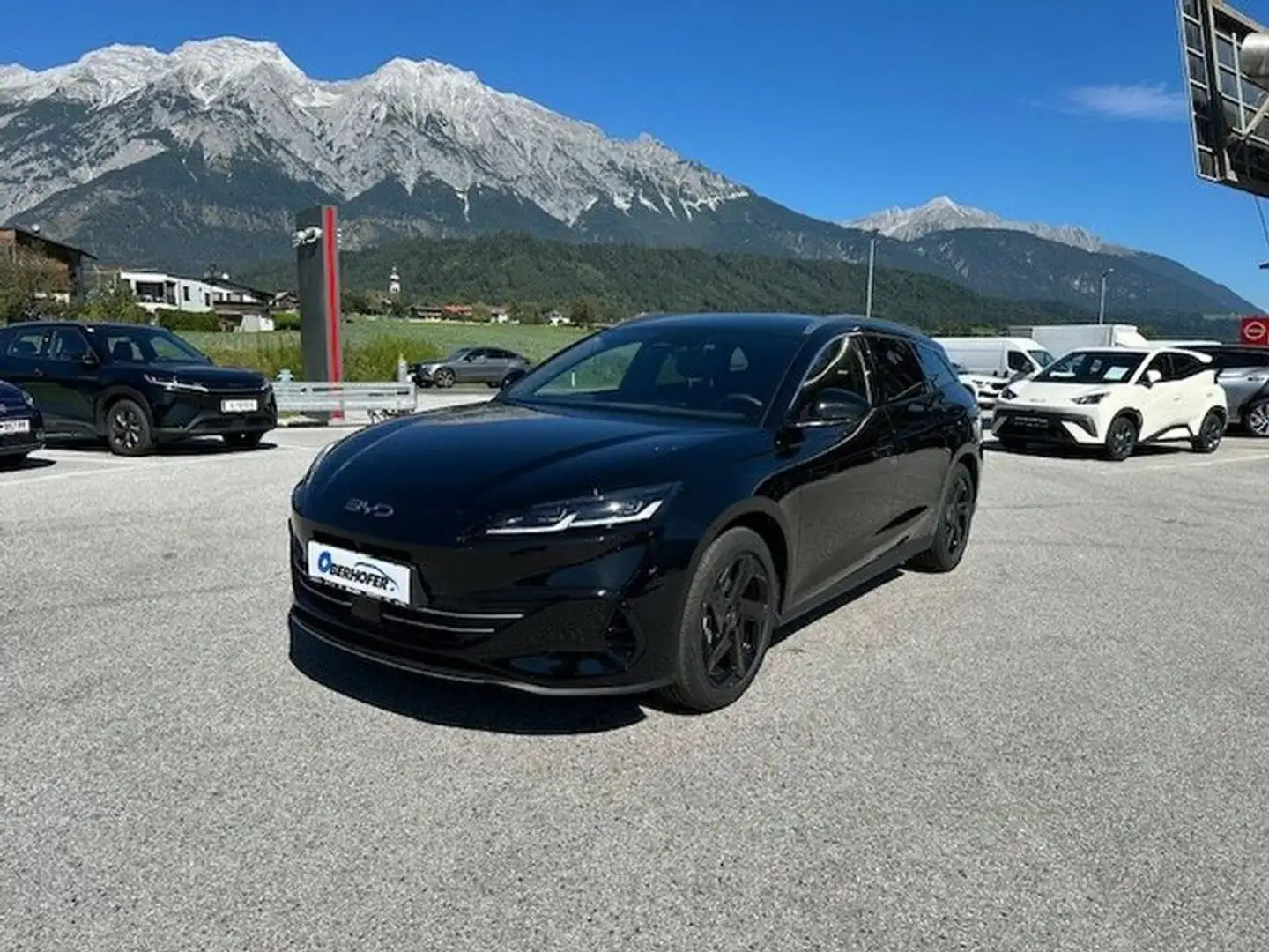 BYD Sonstige 6 DM-i Touring Comfort Lite Schwarz - 2