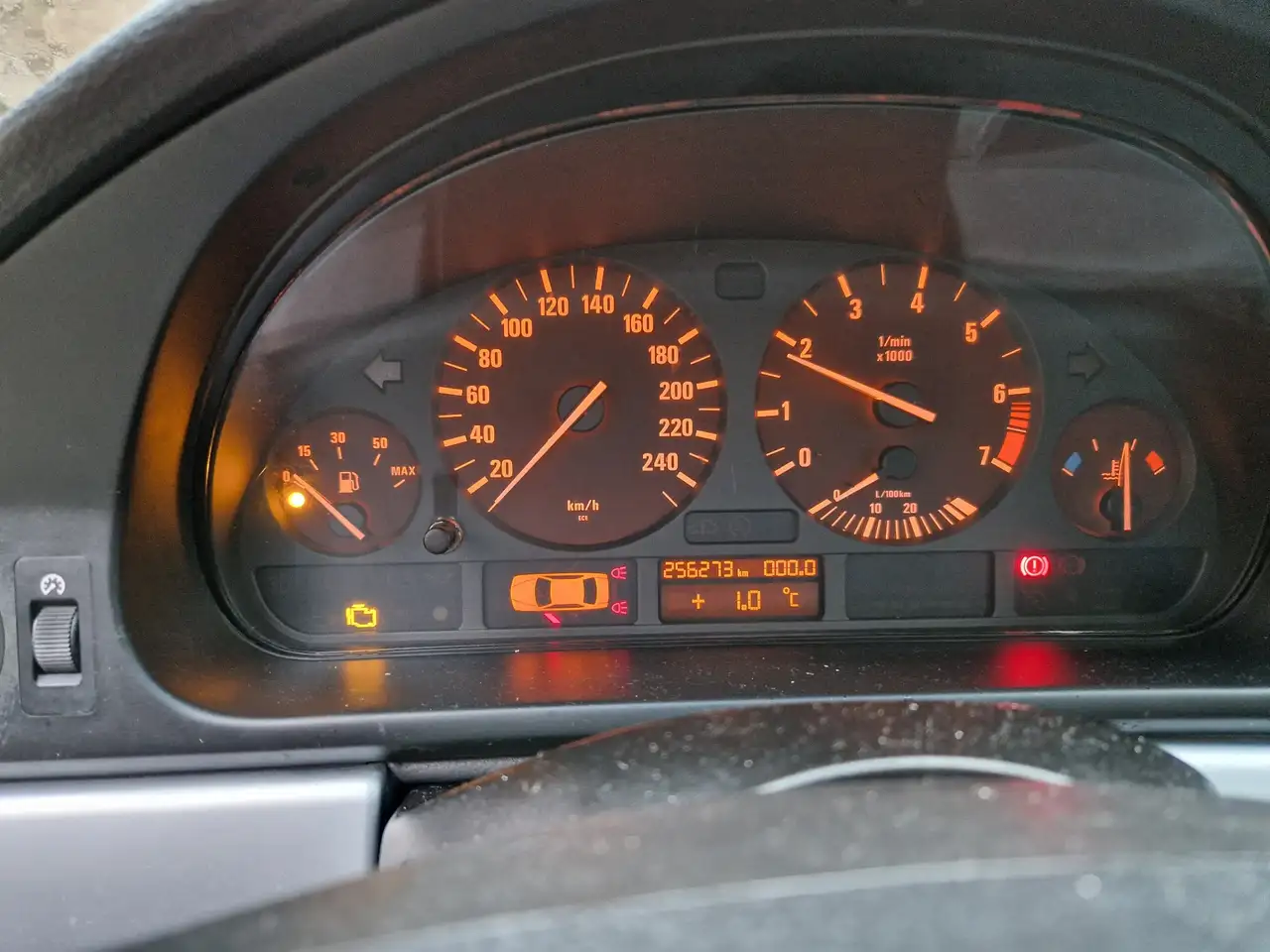 BMW 520i Limousine, foto 4
