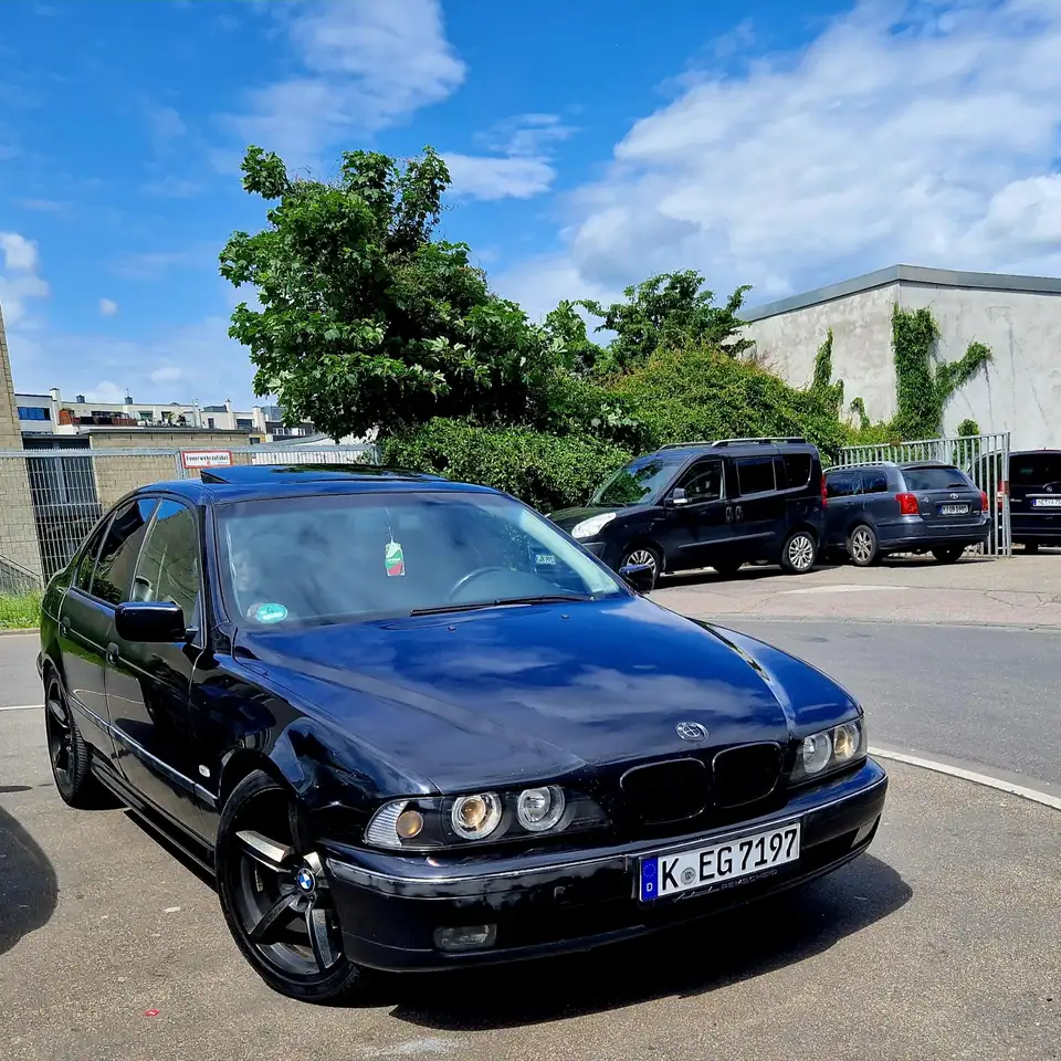 BMW 520i Limousine, foto 3