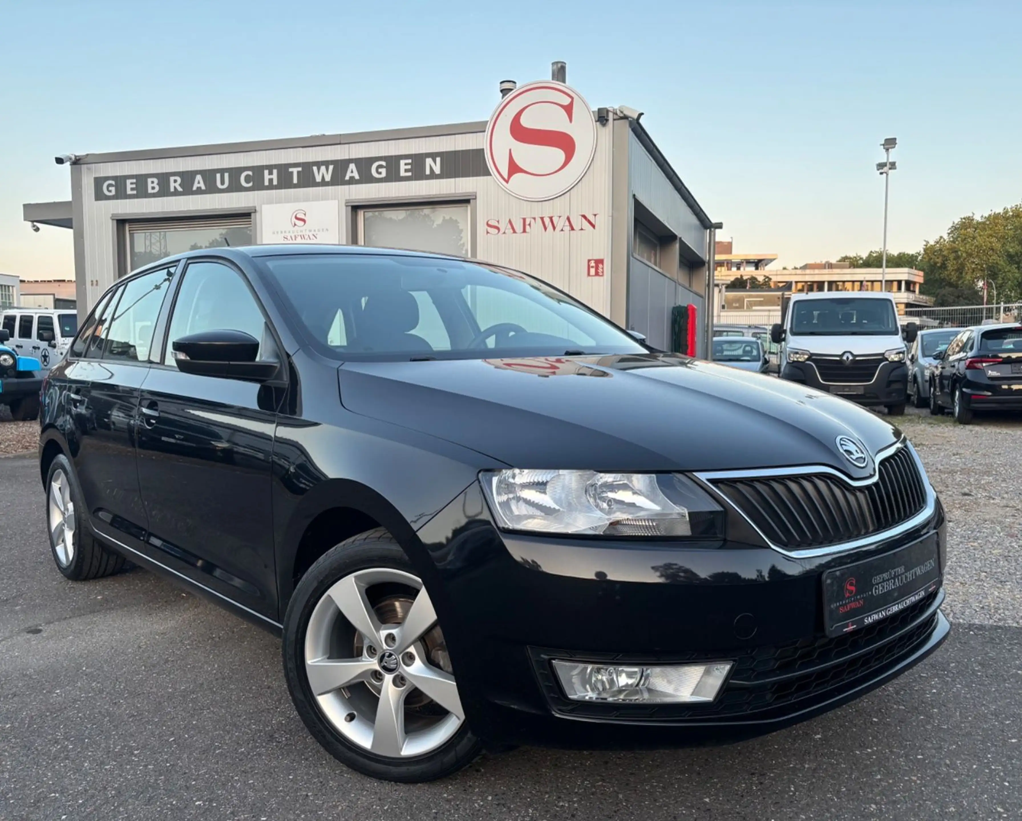 Skoda Rapid/Spaceback Spaceback Cool*KLIMA*TOUCH*PDC*DAB*LM* — photo 2