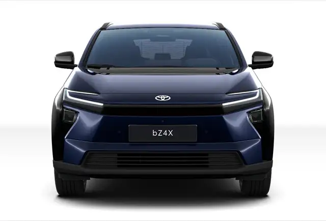 Toyota BZ4X view 4