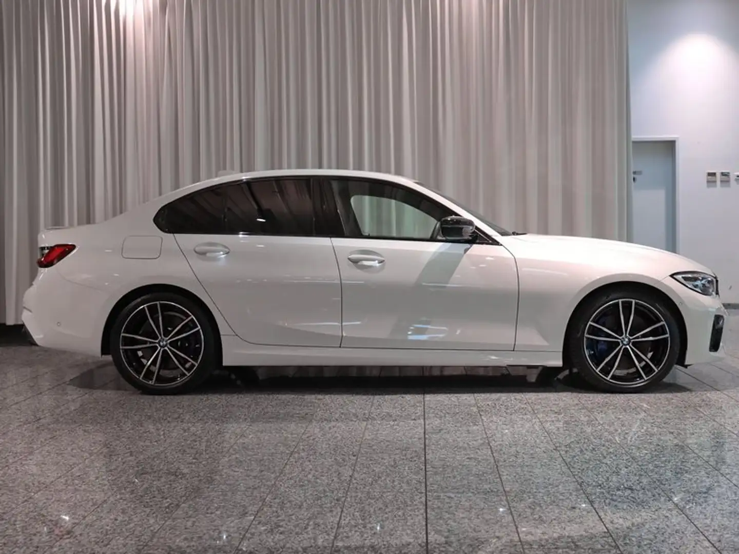 BMW 340 M340d xDrive Lim. AHK HUD RFK 19Zoll ACC Weiß - 2