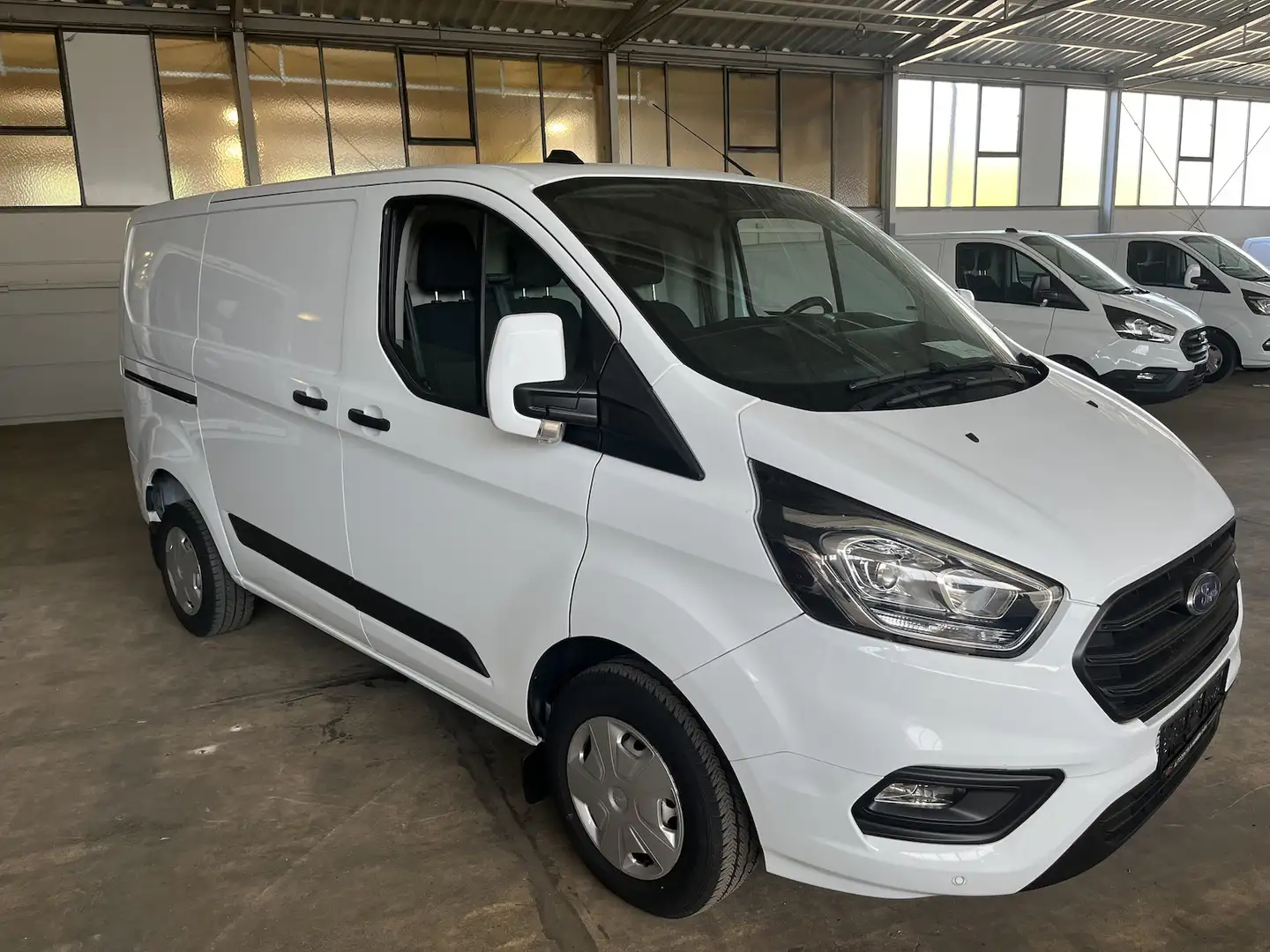 Ford Transit Custom Kasten L1H1 Trend 2.0 TDCi, EU6 Weiß - 2