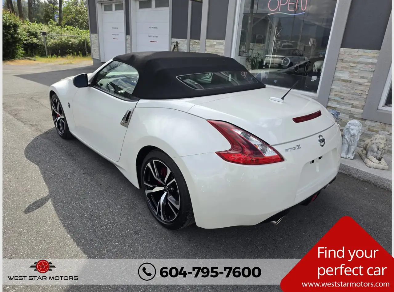 Nissan 370Z снимка Nissan 370Z