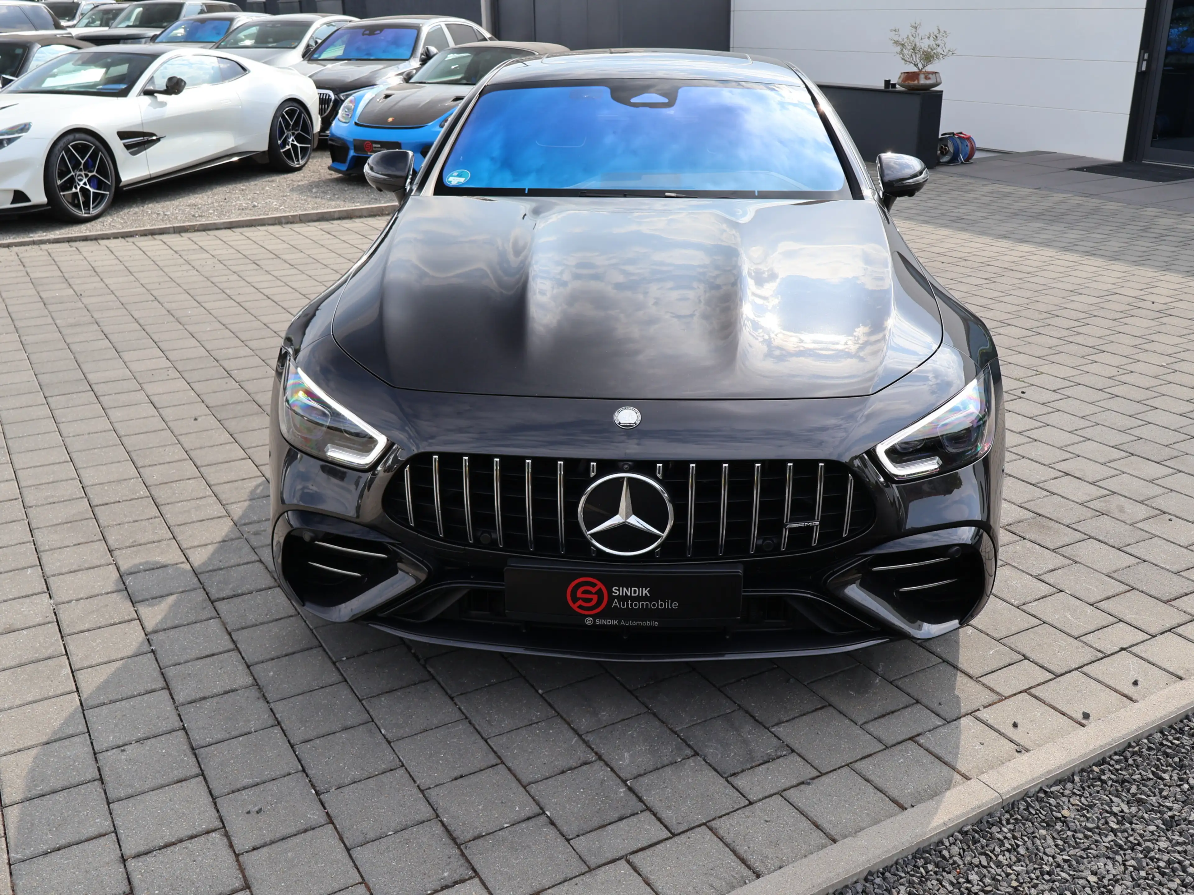 Mercedes-Benz AMG GT 53 4M+ KeyGo-SoftClose-Navi-AHK-Burmester — photo 4