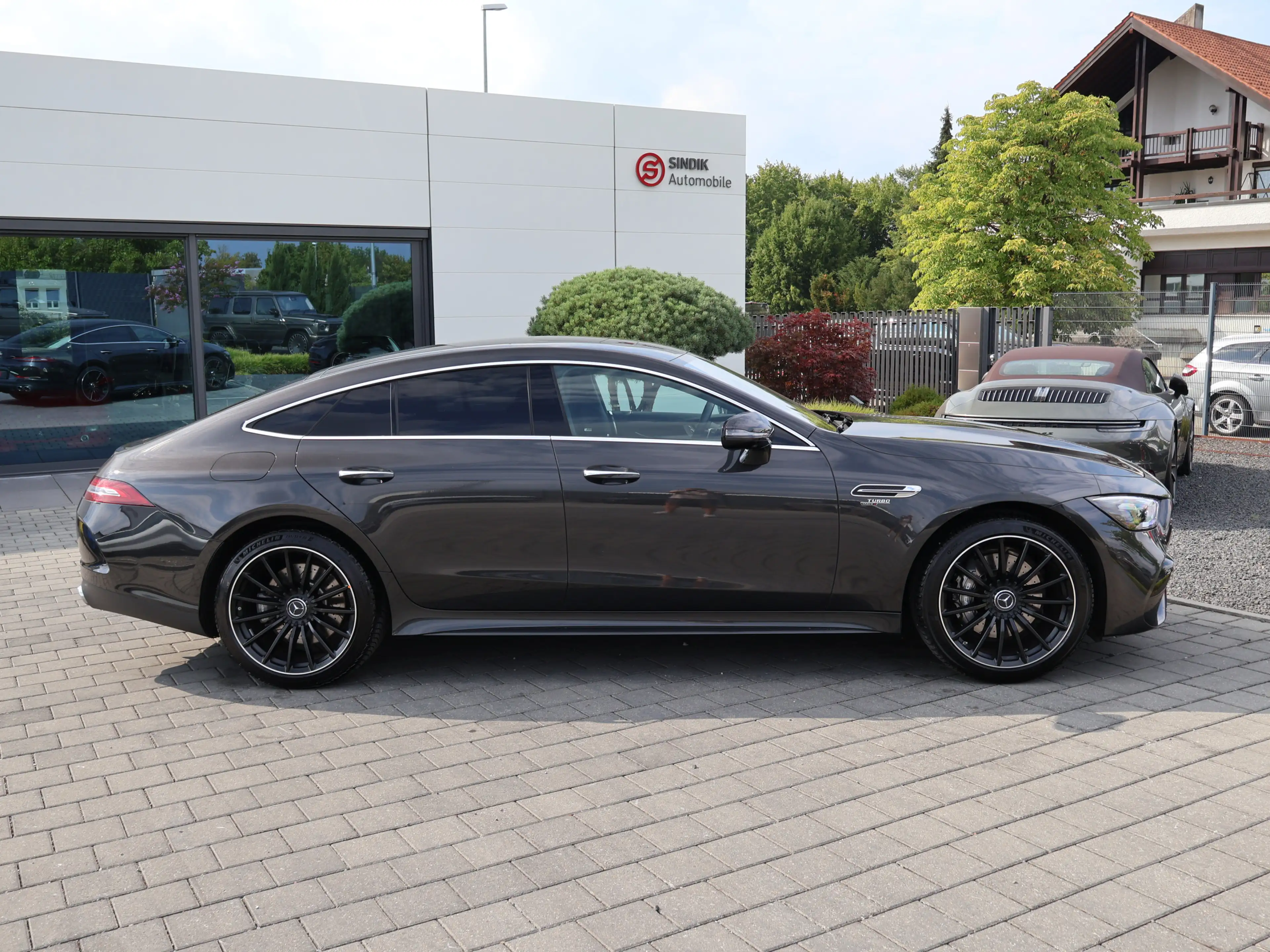 Mercedes-Benz AMG GT 53 4M+ KeyGo-SoftClose-Navi-AHK-Burmester — photo 10