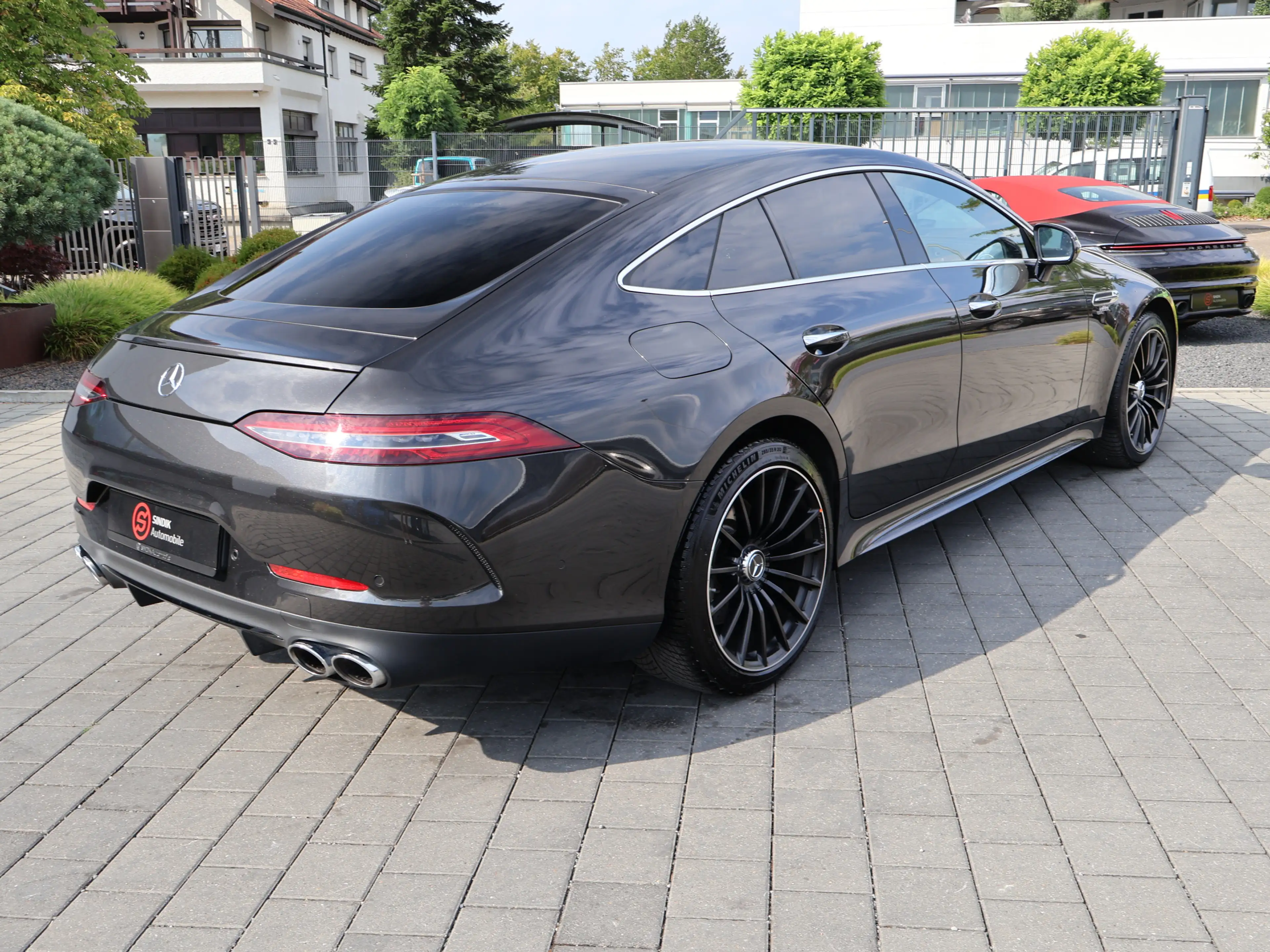 Mercedes-Benz AMG GT 53 4M+ KeyGo-SoftClose-Navi-AHK-Burmester — photo 9