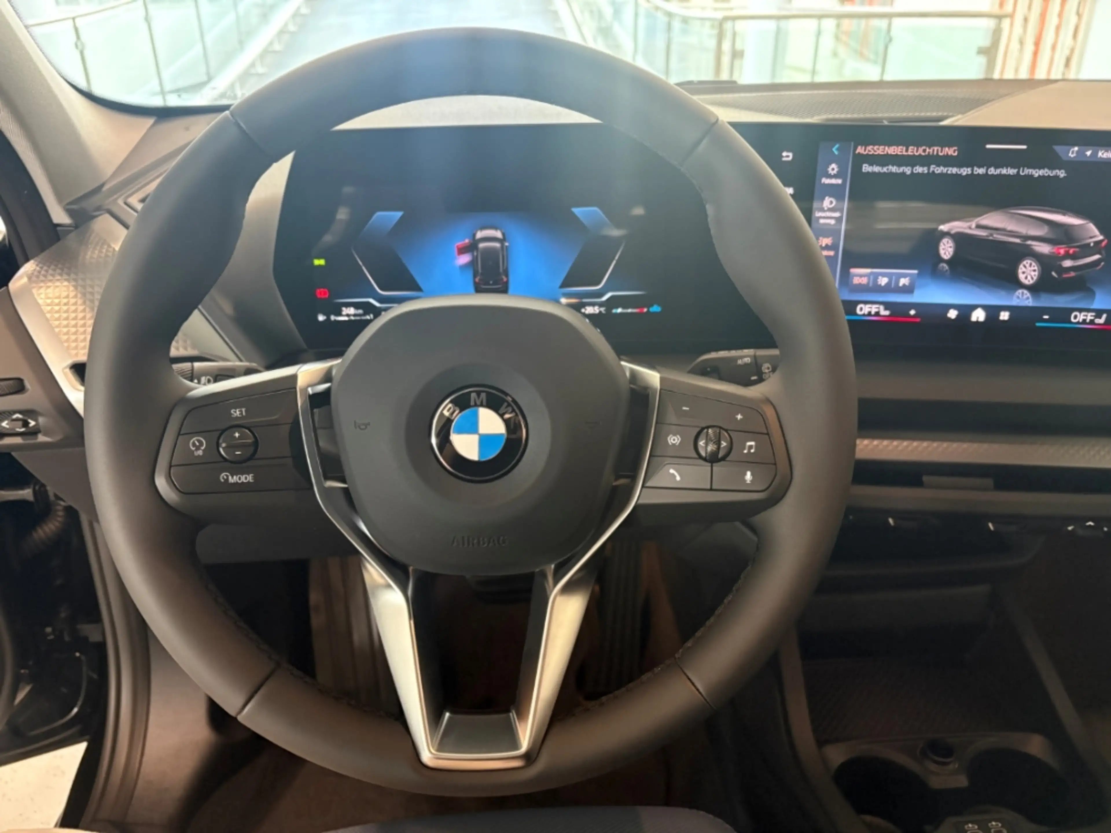 BMW 120 Limousine Navi Digitales Cockpit LED Apple CarPlay — photo 8