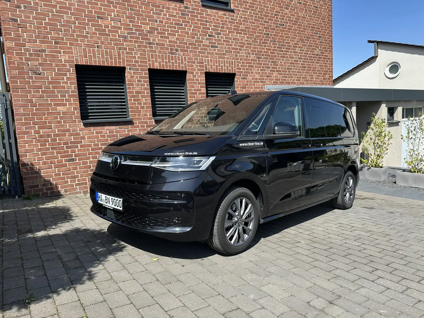 Volkswagen T7 Multivan Kurz Life - 2