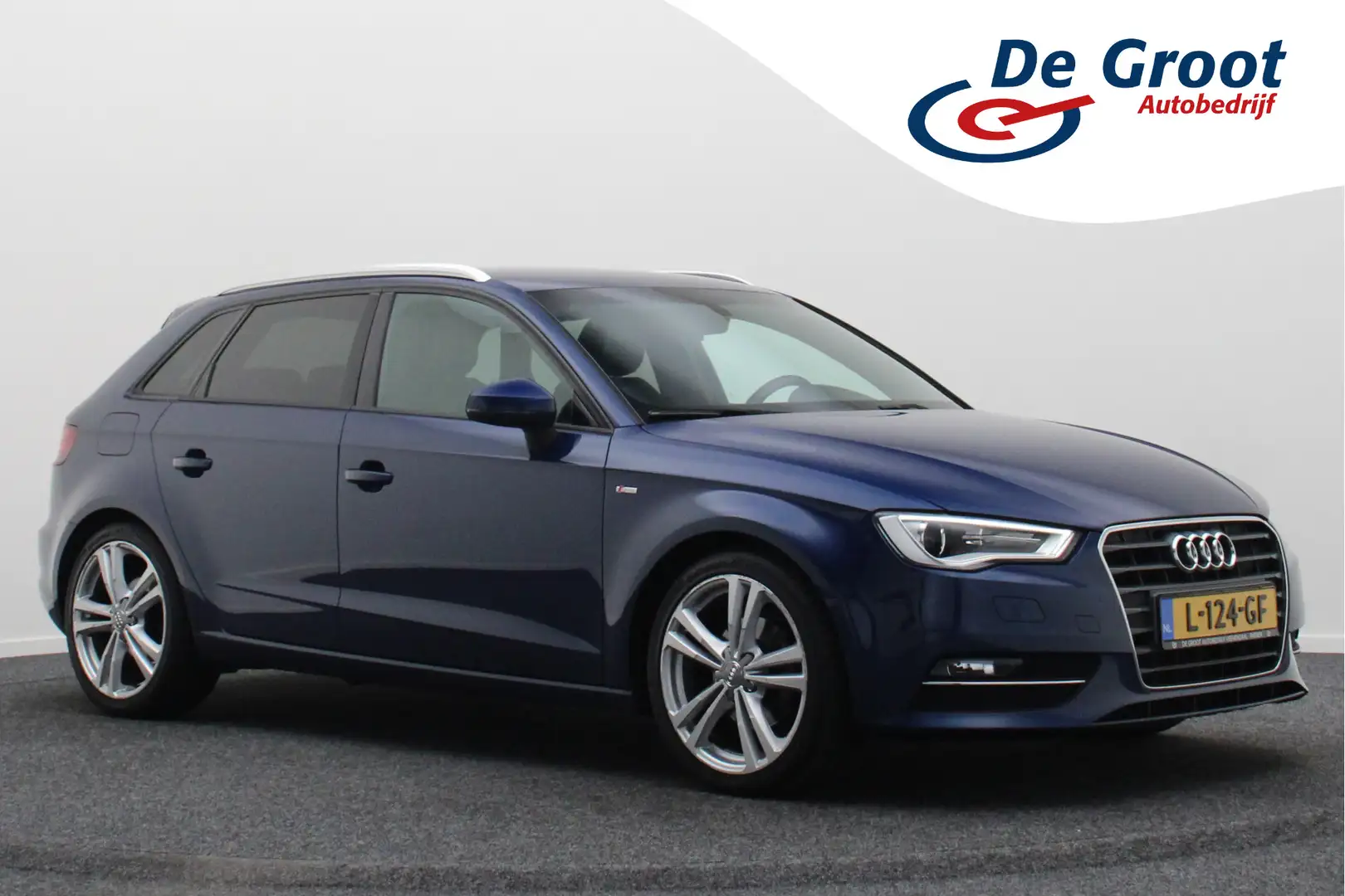 Audi A3 Sportback 1.4 TFSI CoD Ambition Pro Line S Automaa Blauw - 1