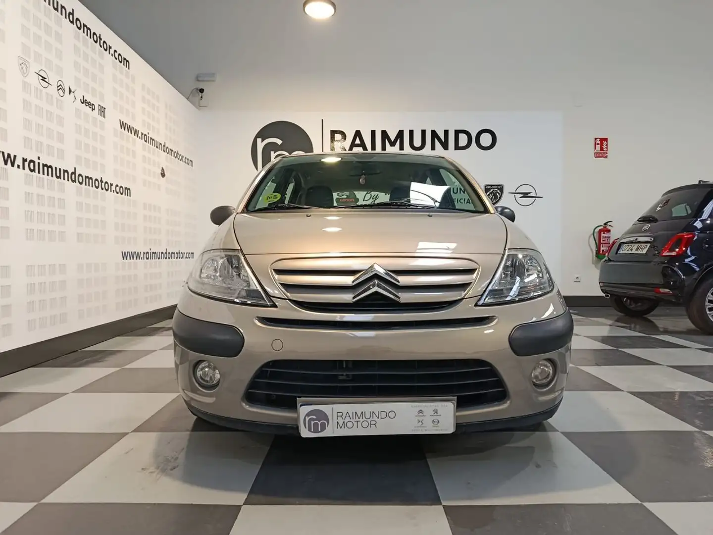 Citroen C3 1.4HDI Collection Gris - 1