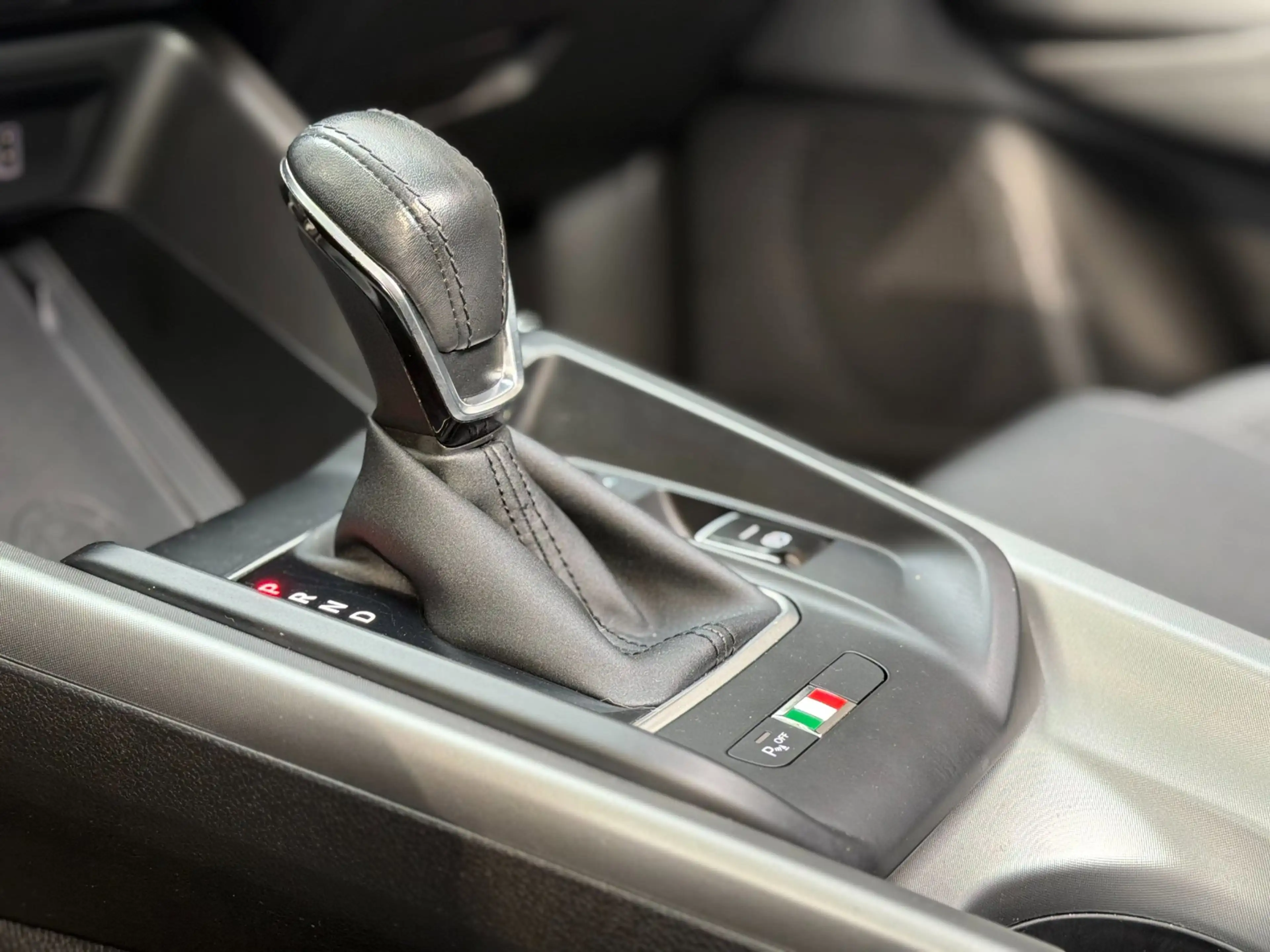 Alfa Romeo Tonale 1.5T Hybrid Ti|Pano|Nav|Alfa Rood|Trekhaak|1e Eige — photo 16