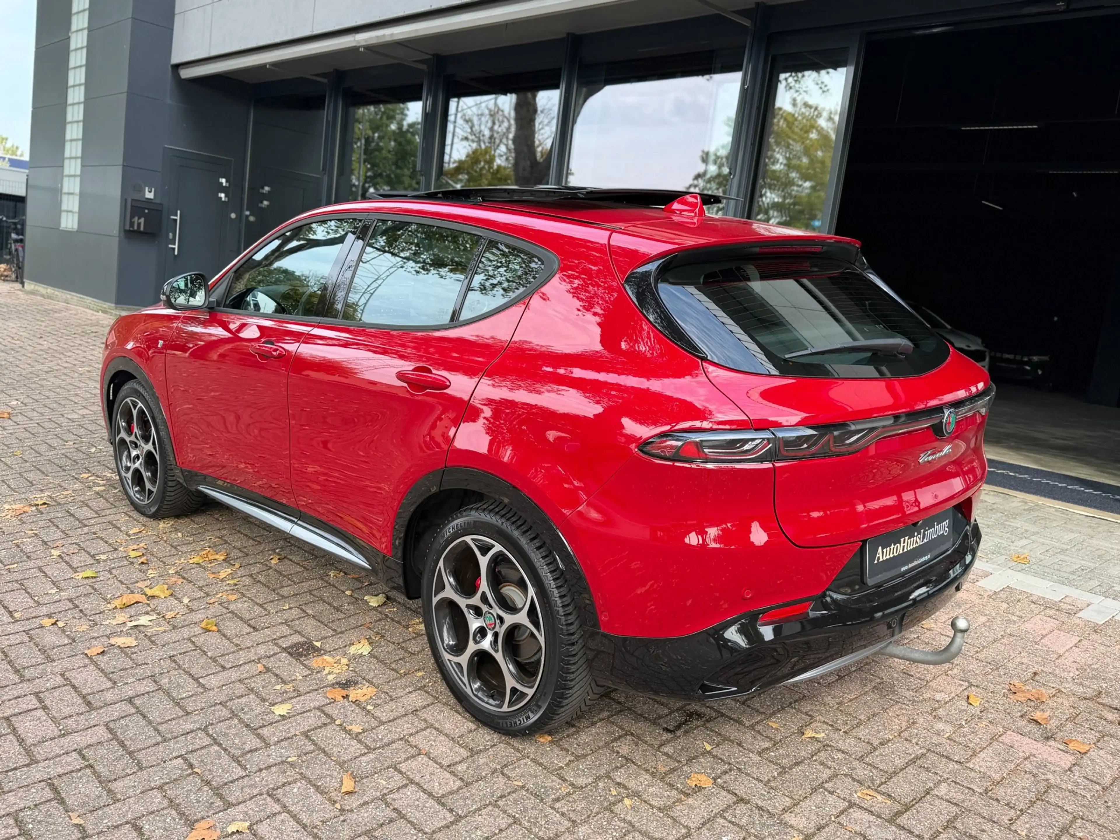 Alfa Romeo Tonale 1.5T Hybrid Ti|Pano|Nav|Alfa Rood|Trekhaak|1e Eige — photo 28