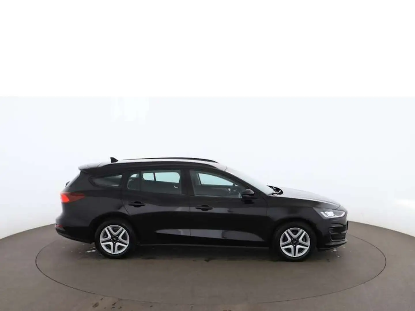 Ford Focus Turnier 1.5 EcoBlue LED NAVI ASSIST TEMP Schwarz - 2