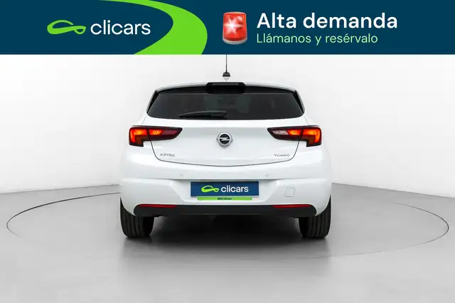 Opel Astra view 4