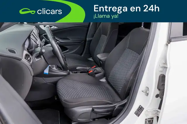 Opel Astra view 14