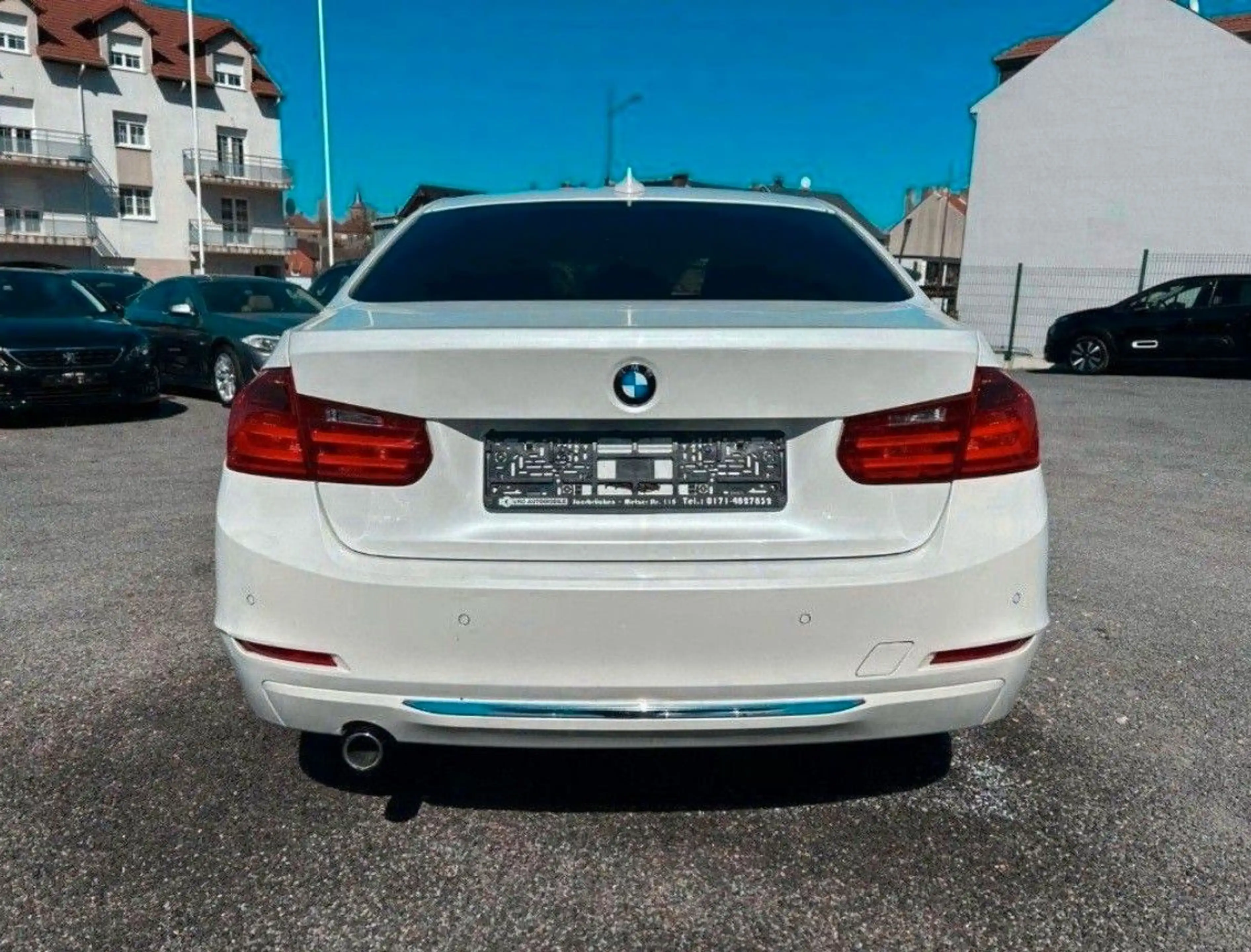 BMW 318 d AUT + NAVI + SHZ + SCHIEBED + LEDER — photo 7