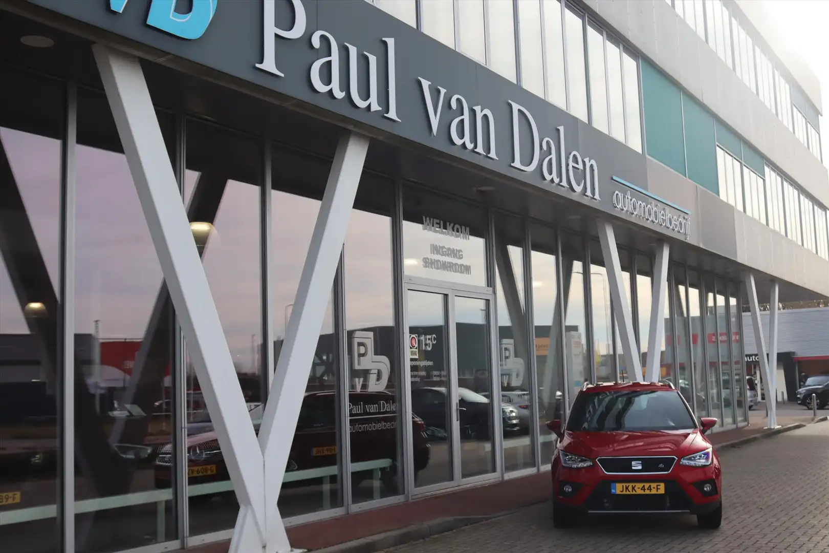 SEAT Arona 1.0TSI 110PK AUTOMAAT (DSG-7) FR Camera | Pdc | Ke Rouge - 2