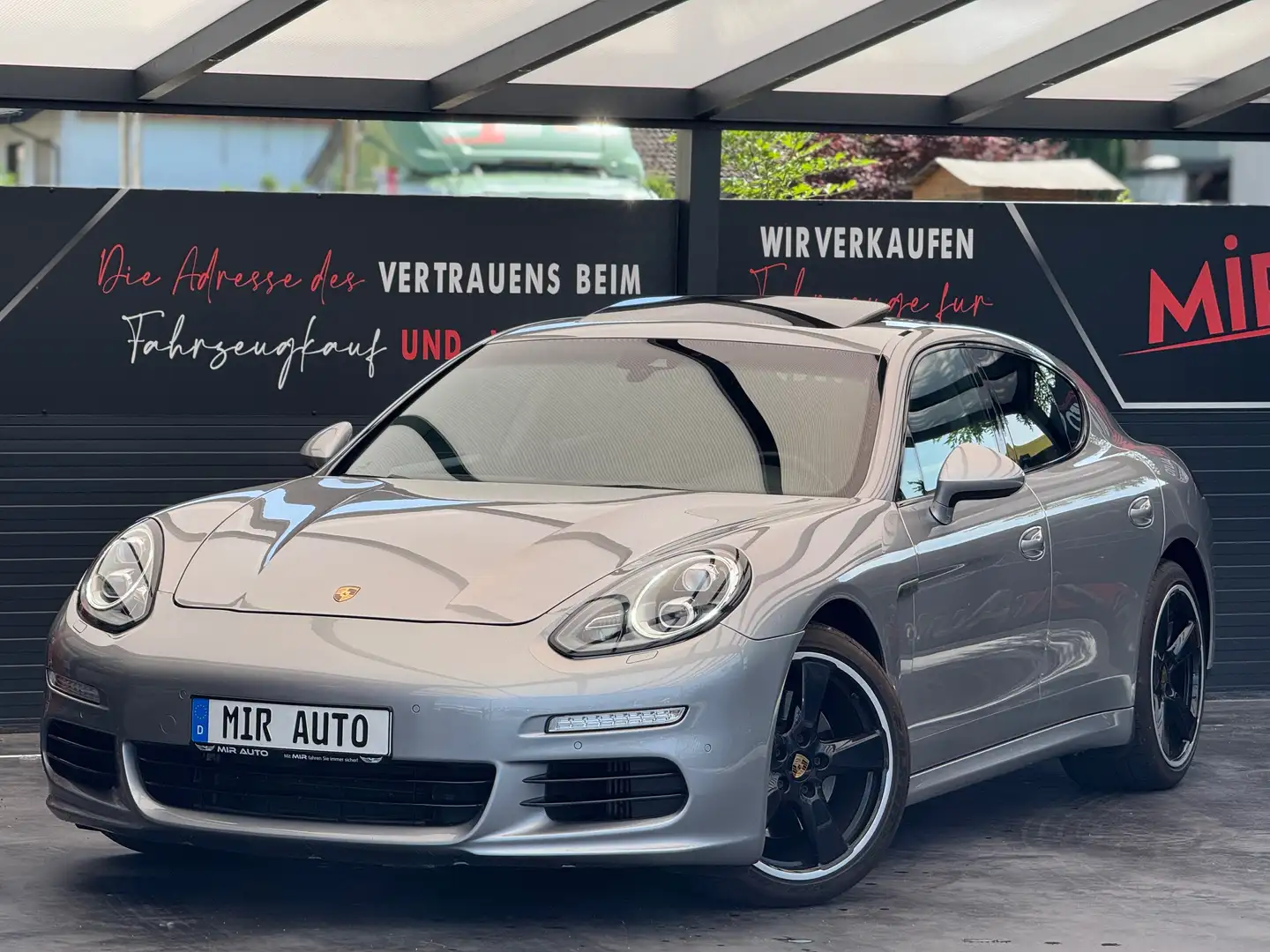Porsche Panamera BOSE/KAMERA/S-DACH/4.ZONE Grau - 1