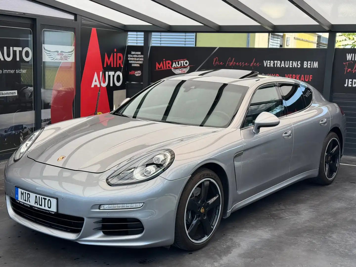 Porsche Panamera BOSE/KAMERA/S-DACH/4.ZONE Grau - 2
