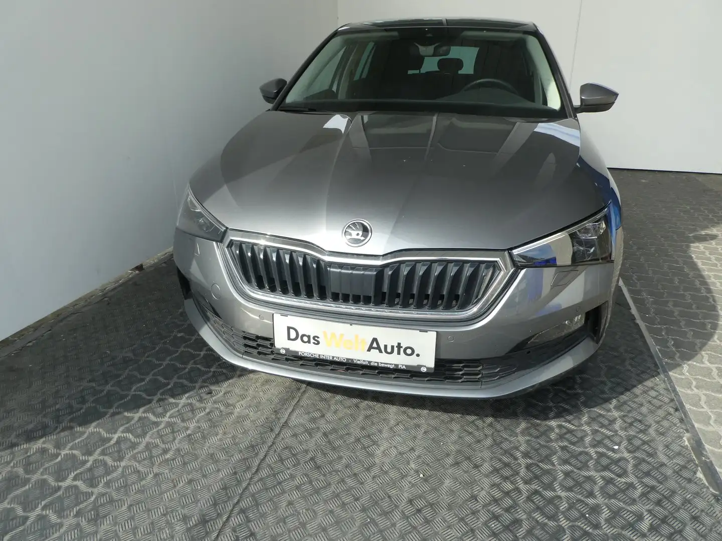 Skoda Scala Sport Grau - 2