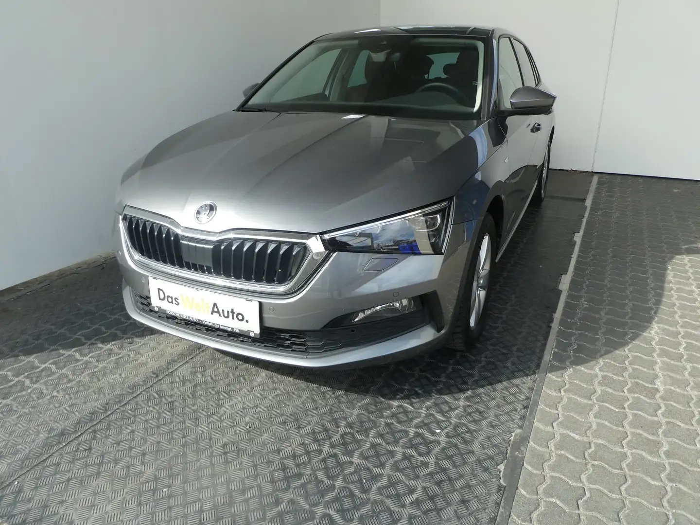 Skoda Scala Sport Grau - 1