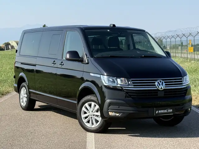 Volkswagen T6.1 Caravelle 2.0 TDI 150CV "PASSO LUNGO-IVA ESPOSTA-KM 15000!!!