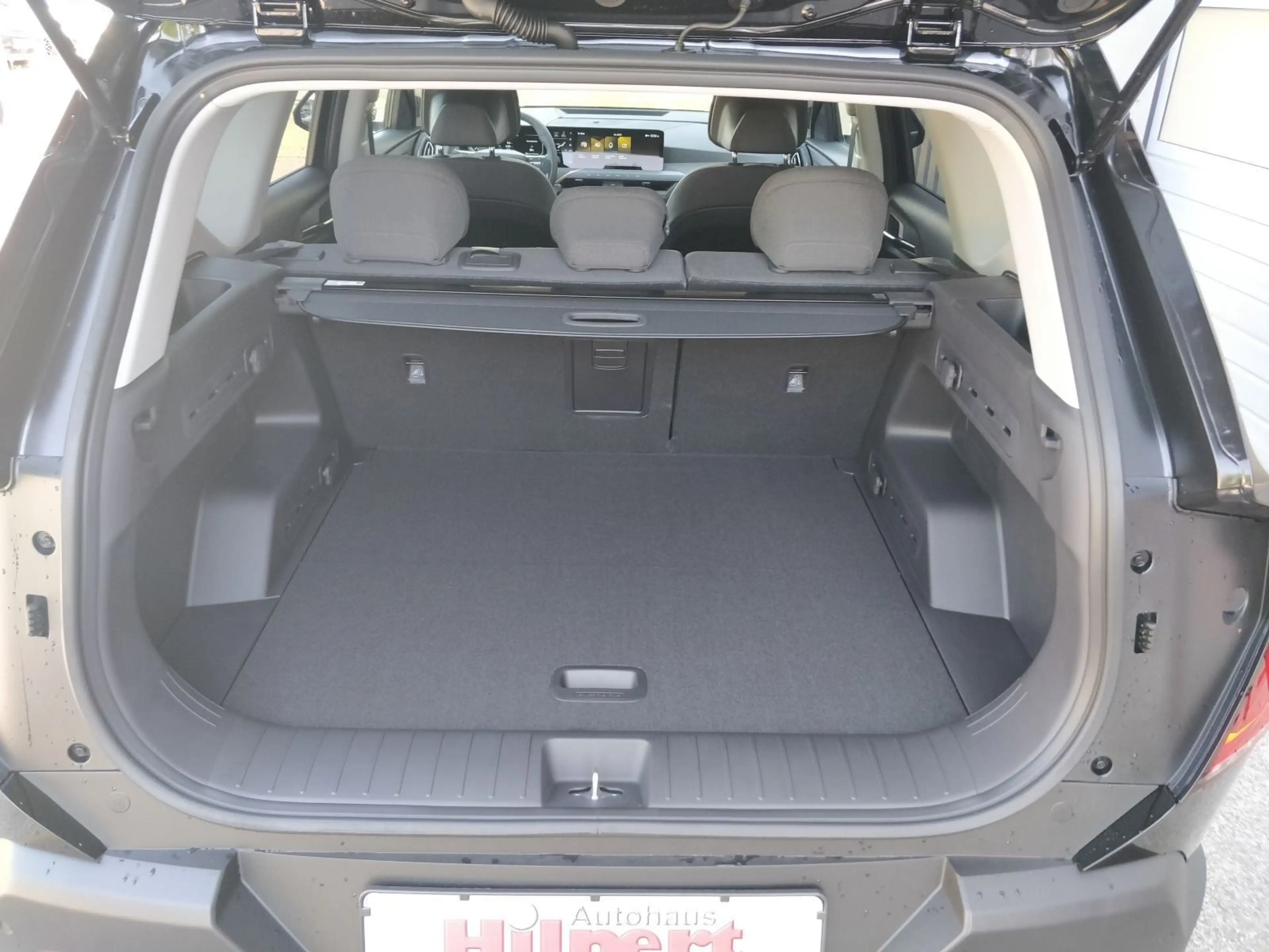 Kia EV5 Elektro 81,4 kWh Air 218PS WÄRME NAVI ACC 18 — photo 6