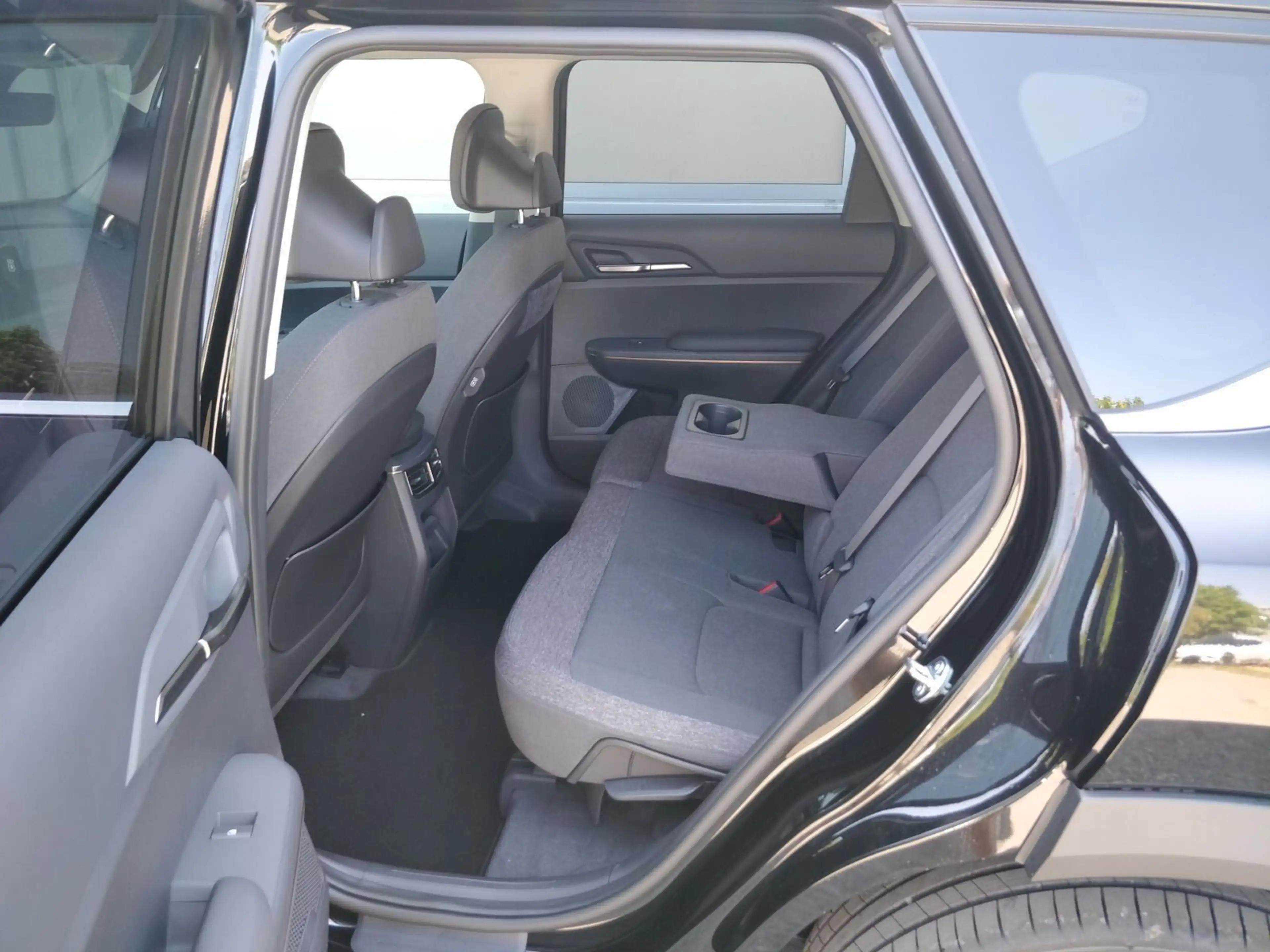 Kia EV5 Elektro 81,4 kWh Air 218PS WÄRME NAVI ACC 18 — photo 11