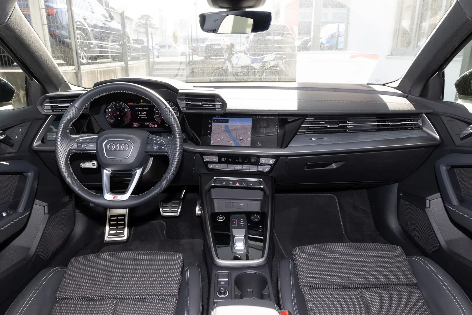 Audi A3 Sportback S line 35 TFSI S tr.(LED,ACC,sound,RF Noir - 2