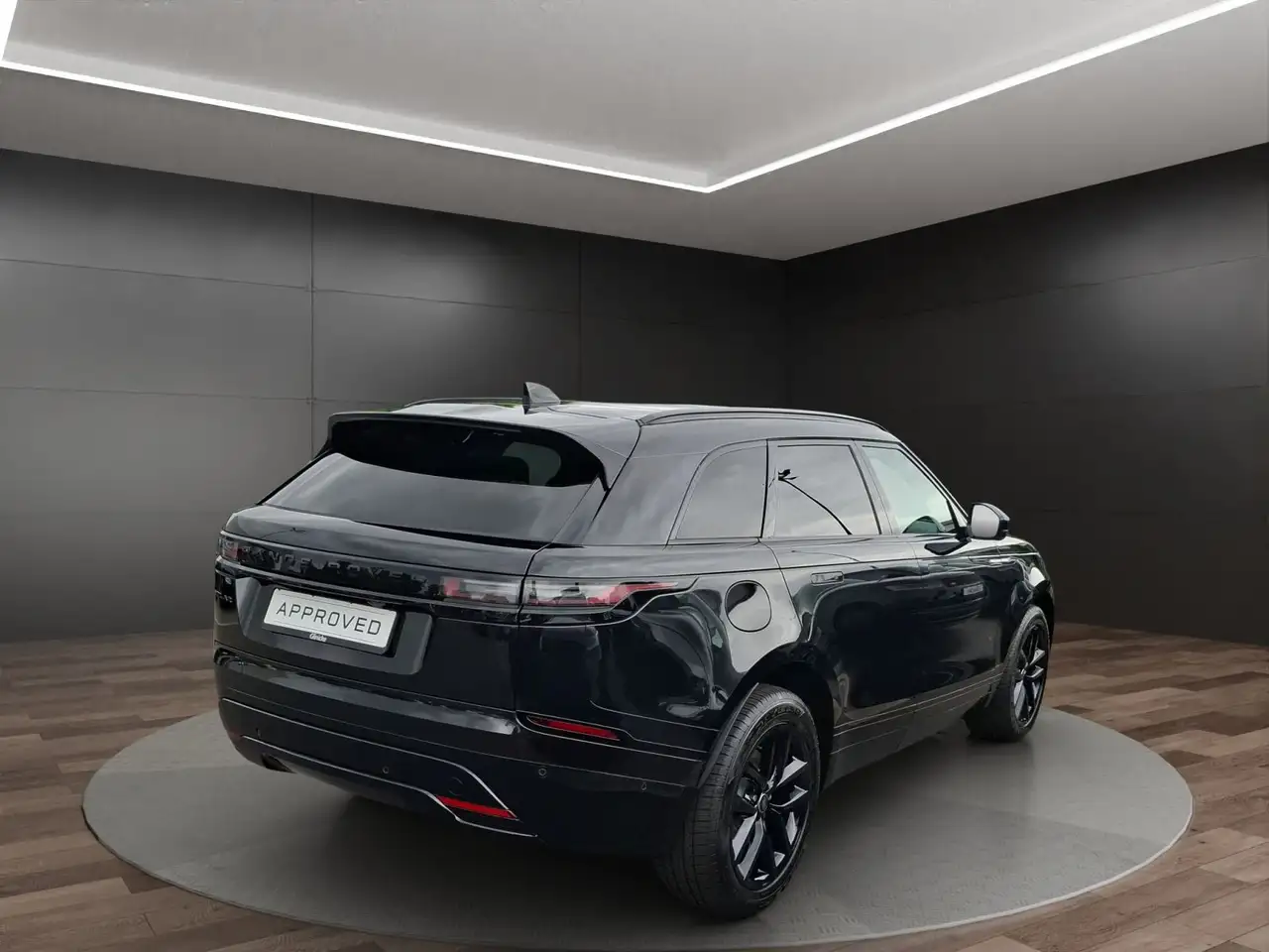 Land Rover Range Rover Velar 2026