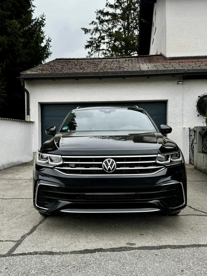 Volkswagen Tiguan 1,5 TSI R-Line DSG Schwarz - 1