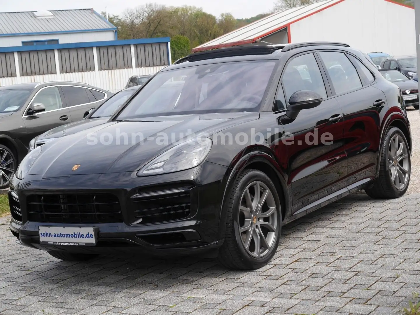Porsche Cayenne Platinum Edition SPORT-DESIGN-PAKET/21 Schwarz - 2