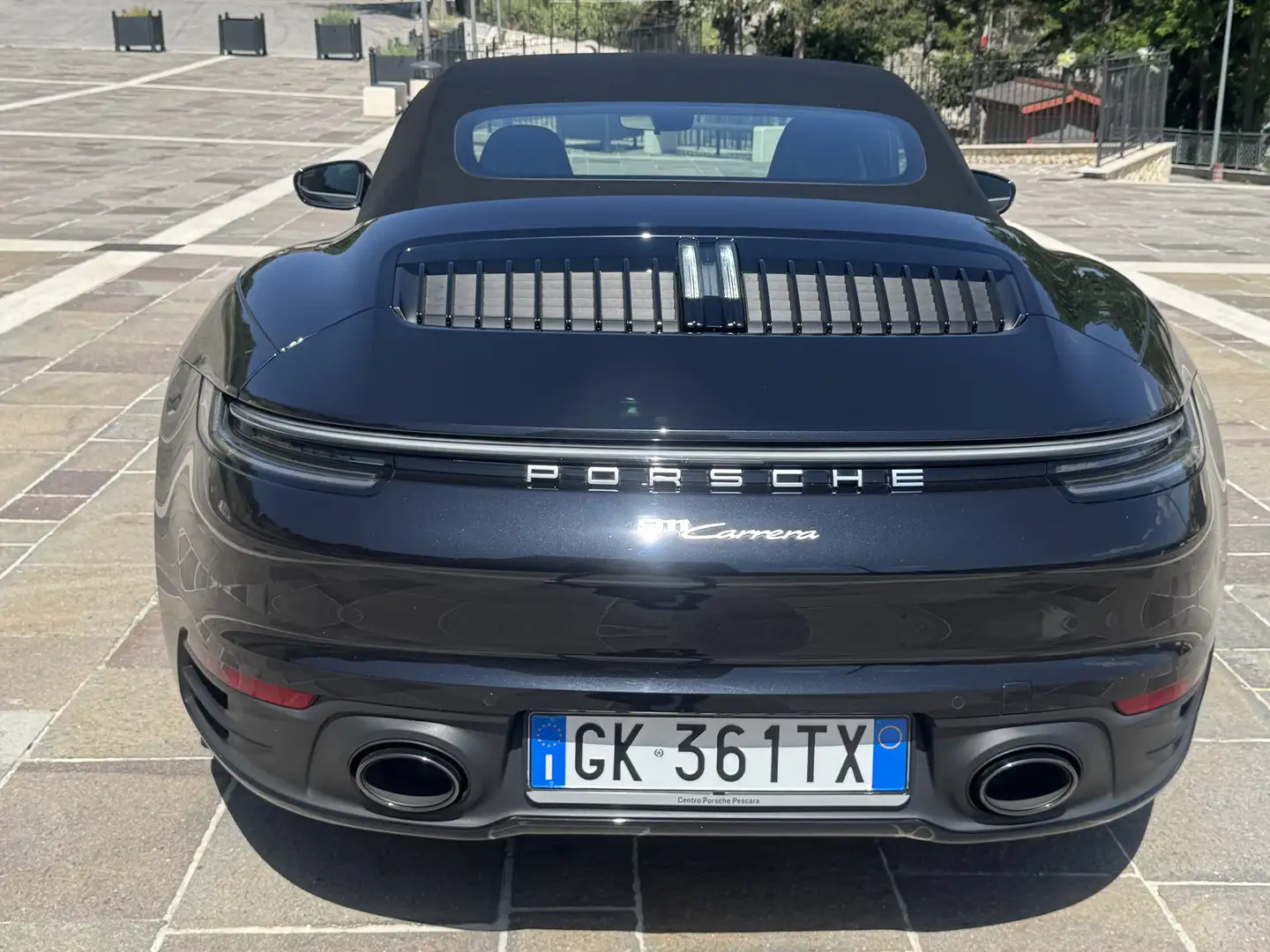 Porsche 911 Cabrio 992 - 1
