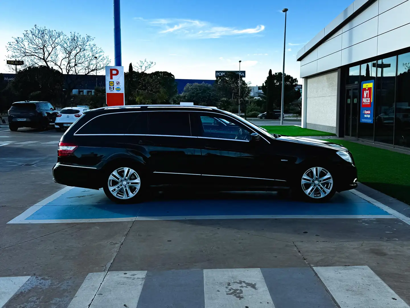 Mercedes-Benz E 350 E Estate 350CDI BE Avantgarde Aut. Avantgarde Negro - 2