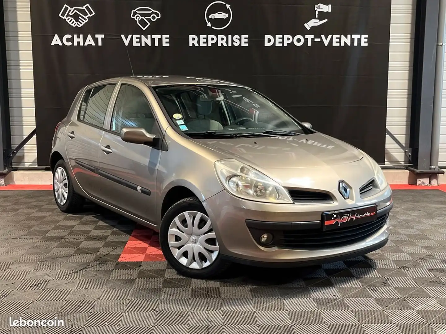 Renault Clio III 1.5 dCi 85cv Exception 2 Quickshift 5 Beige - 2