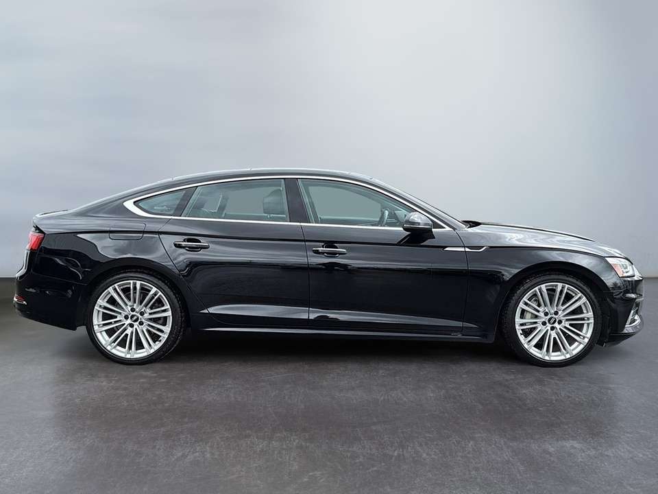 2019 Audi A5 KOMFORT TOIT OUVRANT SIEGES CHAUFF CARPLAY thumb 11