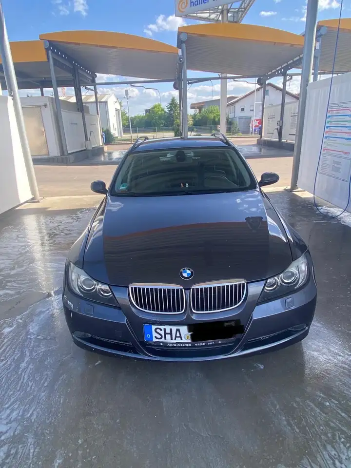 BMW 325